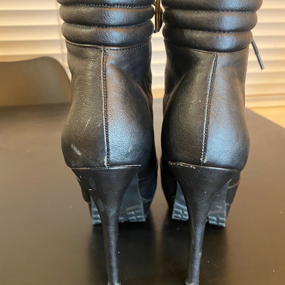 5-inch high heel ankle boots - Picture 10 of 12